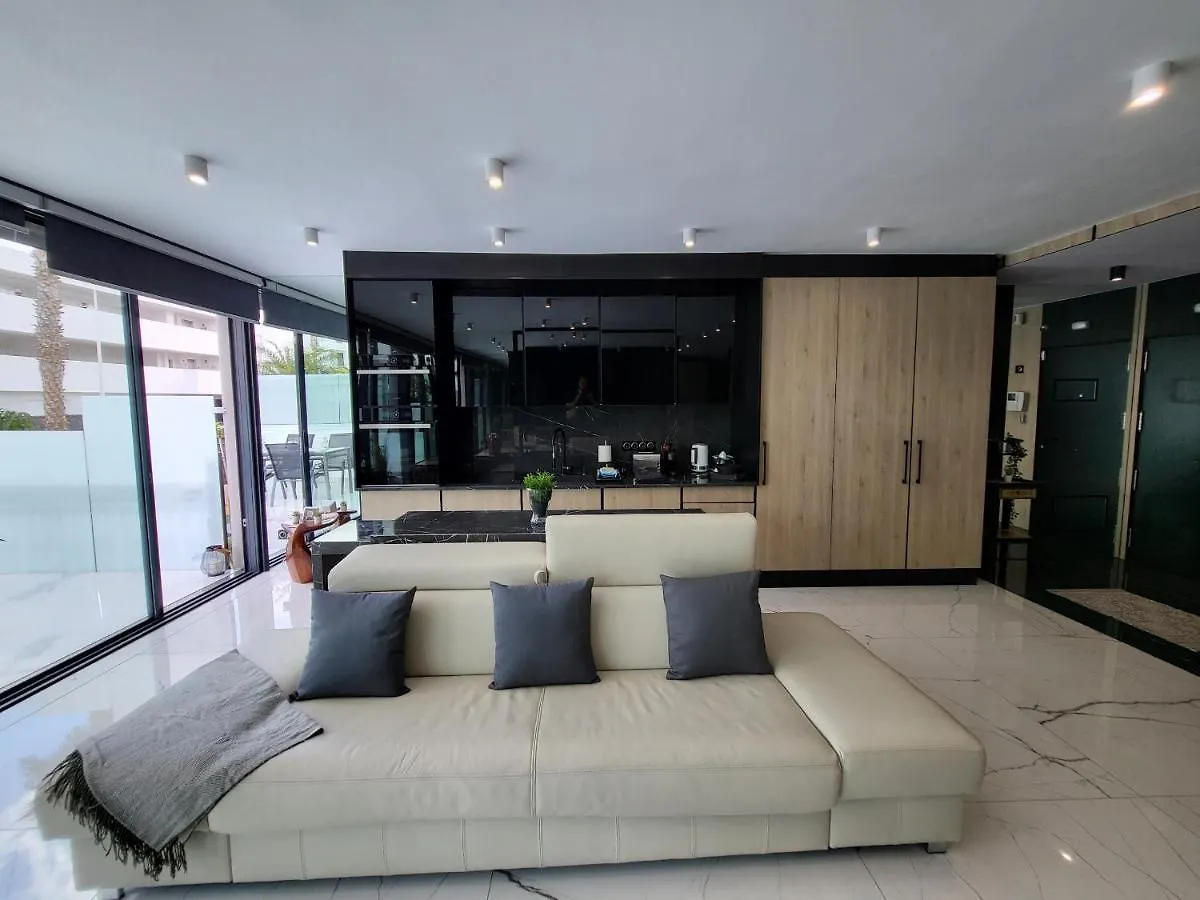 Sea View Luxury Apartment - Playa Del Duque アデヘ
